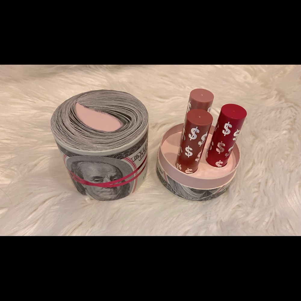 Kylie Cosmetics Lipstick Money Roll